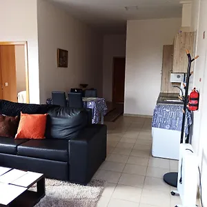 Casa Mao-cheia Apartamento